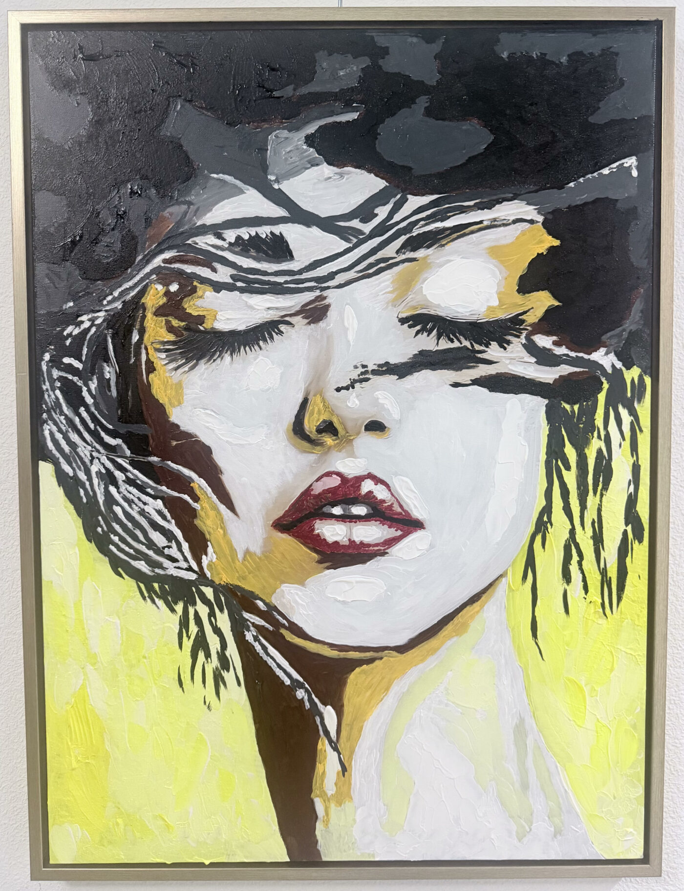 EL SILENCIO BAJO LA LUZ, Acrílico sobre lienzo, 58 × 78 cm